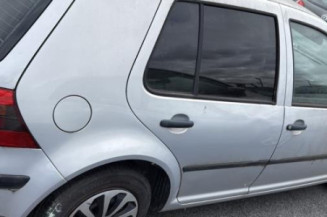 Aile avant gauche VOLKSWAGEN GOLF 4