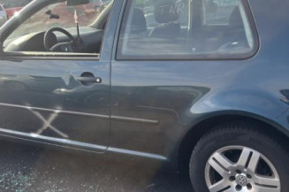 Aile avant droit VOLKSWAGEN GOLF 4