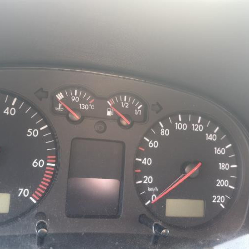 Aile avant droit VOLKSWAGEN GOLF 4 Photo n°20