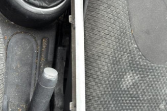 Vitre avant gauche CITROEN C2