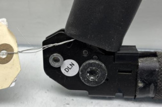 Pretensionneur de ceinture avant gauche OPEL MERIVA B