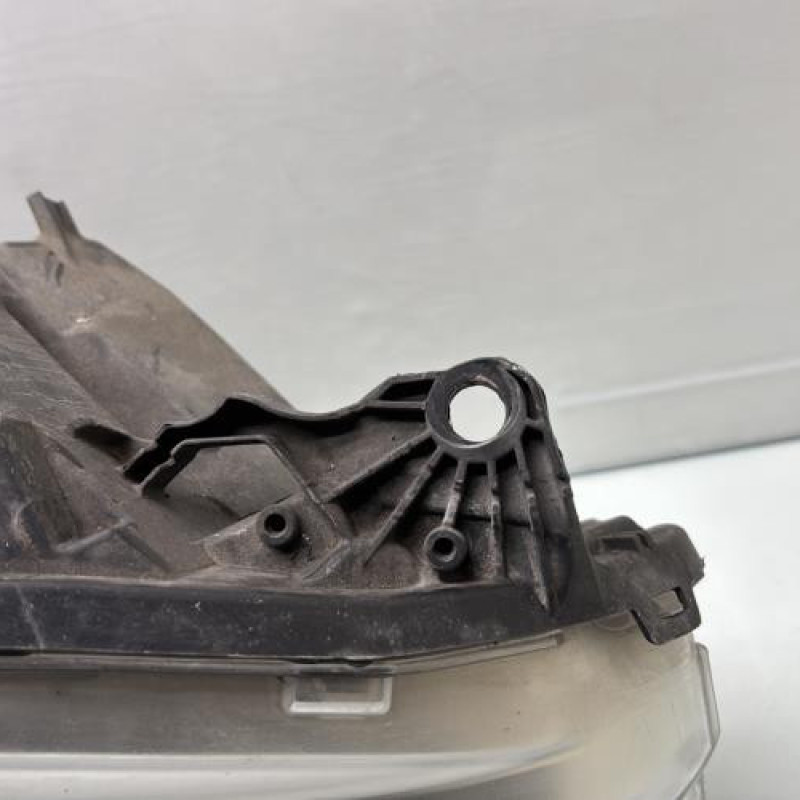 Optique avant principal droit (feux)(phare) PEUGEOT 208 1 Photo n°3