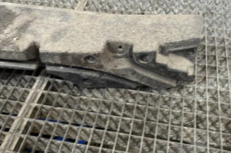 Renfort pare choc arriere (traverse) FORD FIESTA 6