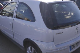 Aile avant droit OPEL CORSA C