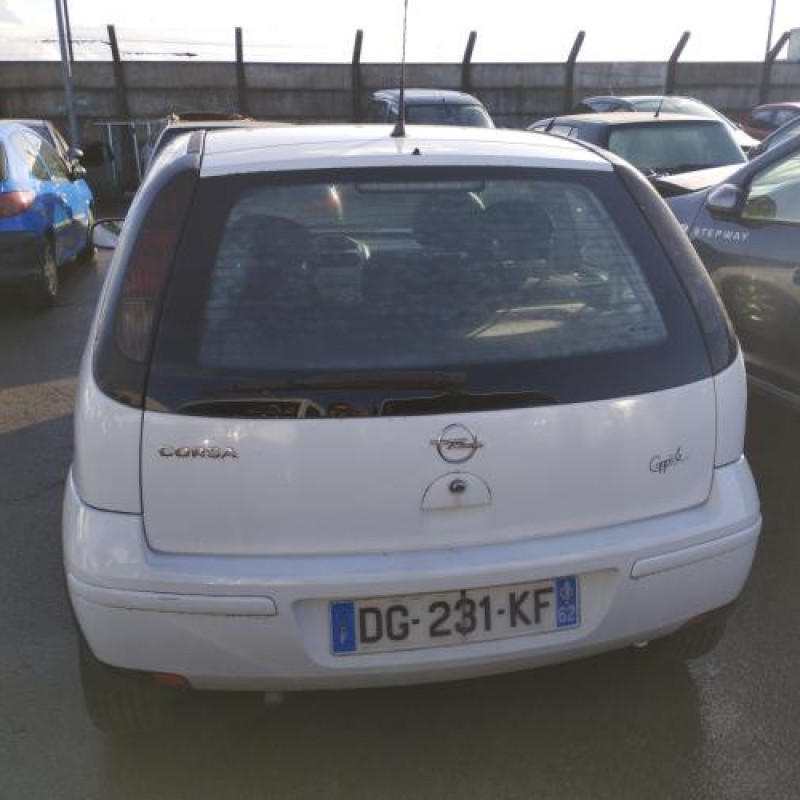 Aile avant droit OPEL CORSA C Photo n°10