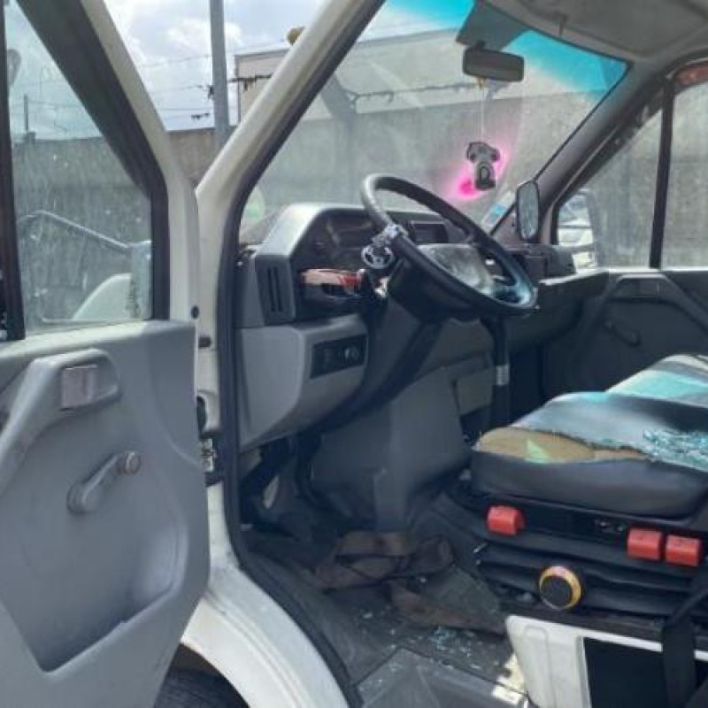 Aile avant droit VOLKSWAGEN LT 2 Photo n°11