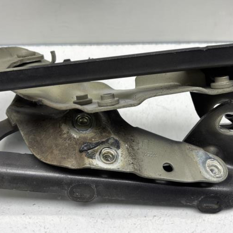 Charniere de capot OPEL MERIVA B Photo n°5