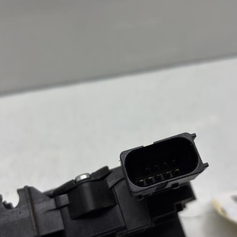 Serrure arriere droit OPEL MERIVA B Photo n°3