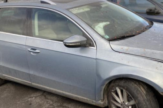 Com (Bloc Contacteur Tournant+Commodo Essuie Glace+Commodo Phare) VOLKSWAGEN PASSAT 6