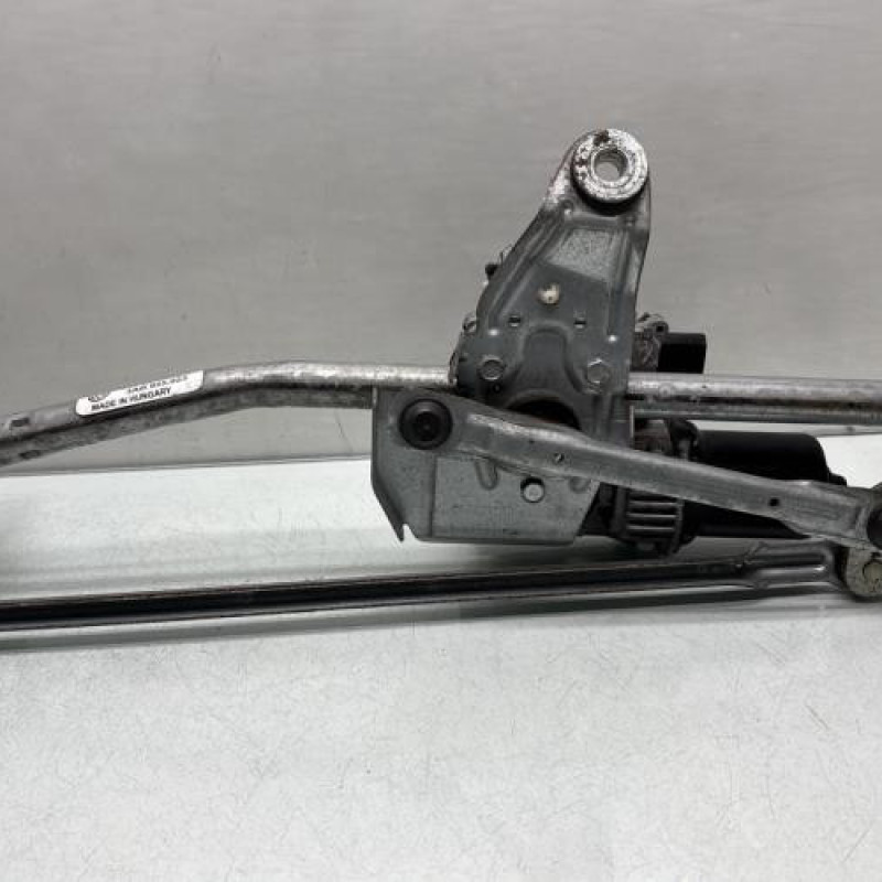 Moteur essuie glace avant VOLKSWAGEN PASSAT 6 Photo n°5