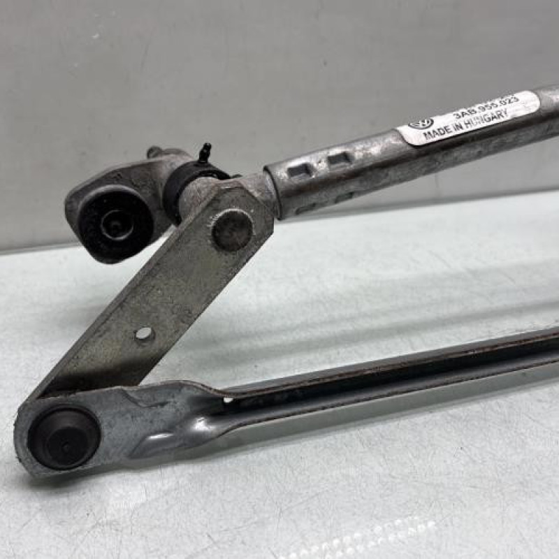Moteur essuie glace avant VOLKSWAGEN PASSAT 6 Photo n°7