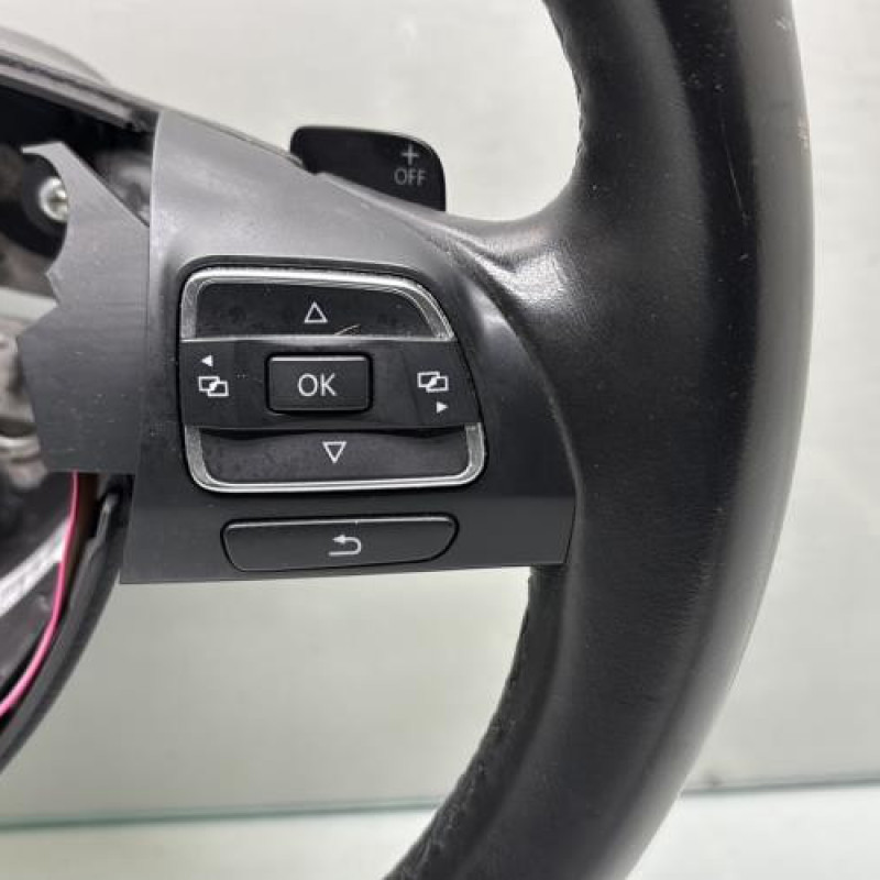 Volant VOLKSWAGEN PASSAT 6 Photo n°4