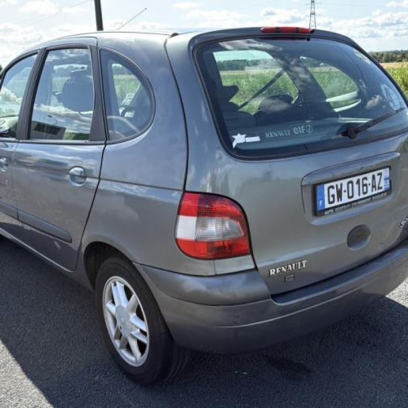 Aile avant gauche RENAULT SCENIC 1 Photo n°8