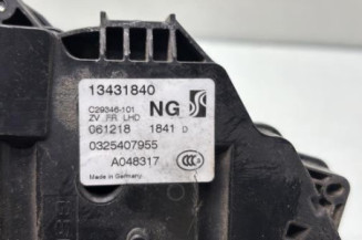 Serrure avant droit OPEL CORSA E