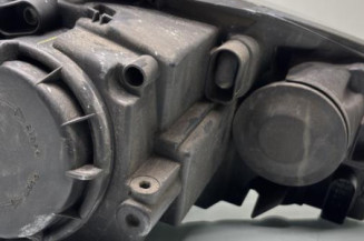 Optique avant principal gauche (feux)(phare) VOLKSWAGEN GOLF 5