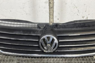 Calandre VOLKSWAGEN PASSAT 4 Photo n°1