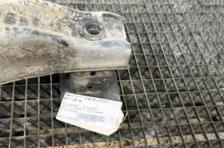 Renfort pare choc arriere (traverse) VOLKSWAGEN GOLF 7