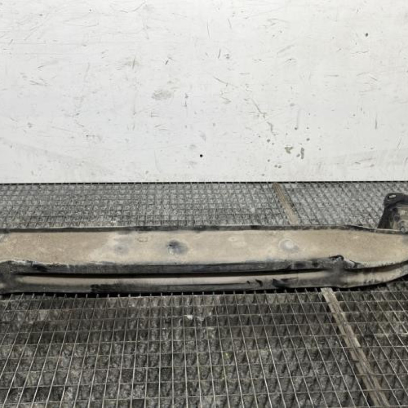 Renfort pare choc arriere (traverse) VOLKSWAGEN GOLF 7 Photo n°4