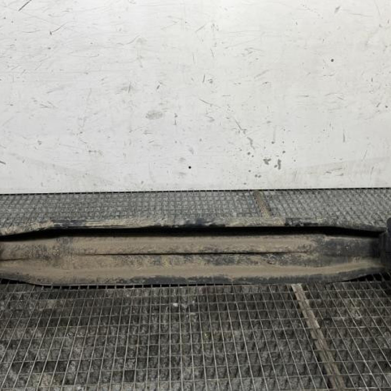 Renfort pare choc arriere (traverse) VOLKSWAGEN GOLF 7 Photo n°5