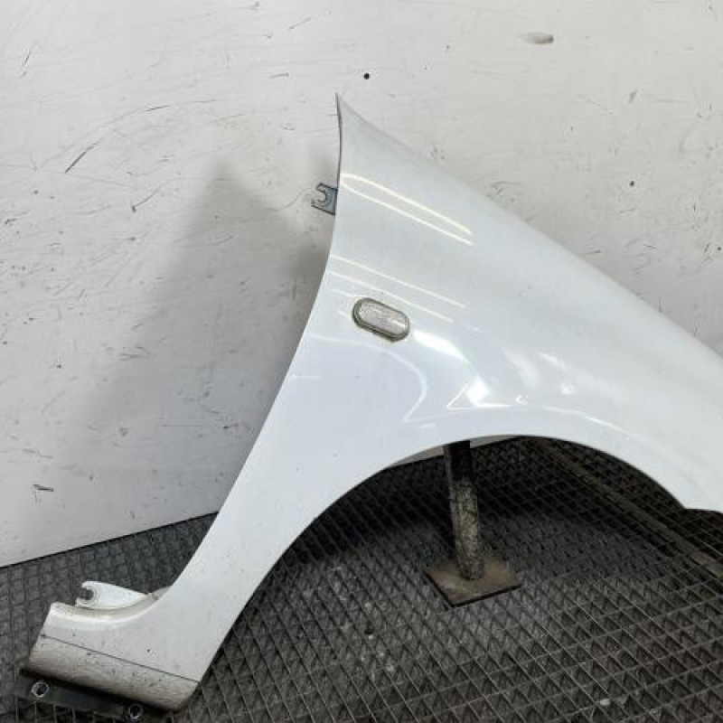 Aile avant droit RENAULT CLIO 2 CAMPUS Photo n°3