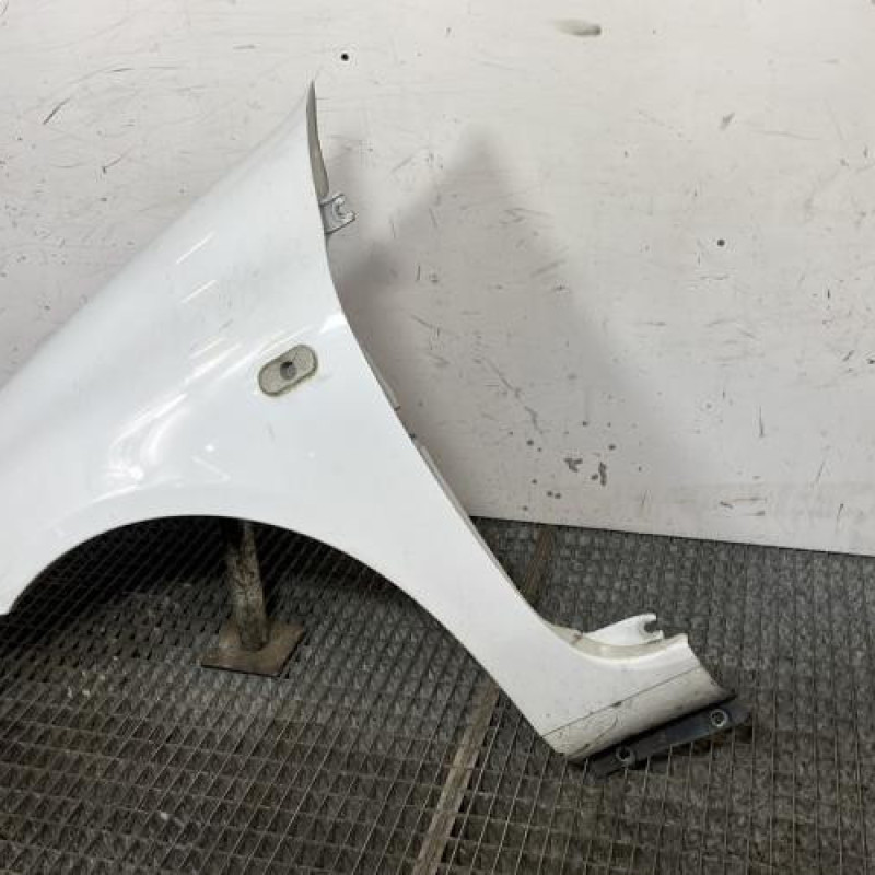 Aile avant gauche RENAULT CLIO 2 CAMPUS Photo n°3