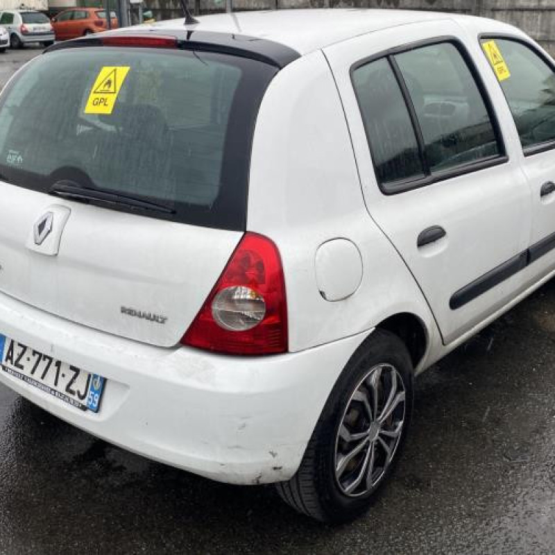 Porte arriere droit RENAULT CLIO 2 CAMPUS Photo n°7