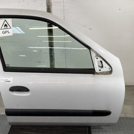 Porte avant droit RENAULT CLIO 2 CAMPUS Photo n°1