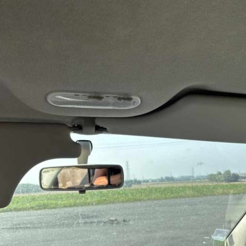 Amortisseur avant droit RENAULT MODUS Photo n°18