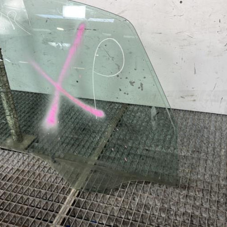 Vitre avant droit PEUGEOT 1007