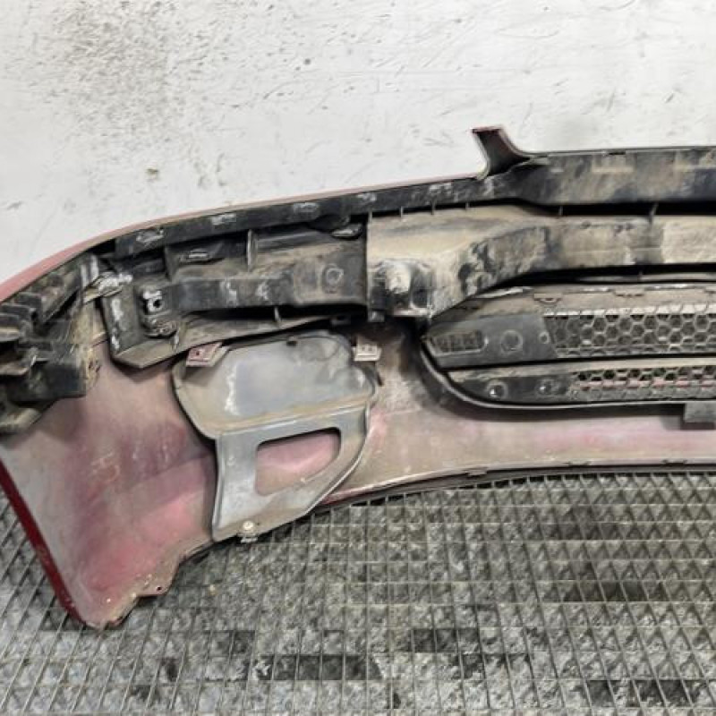 Pare choc avant PEUGEOT 106 Photo n°6