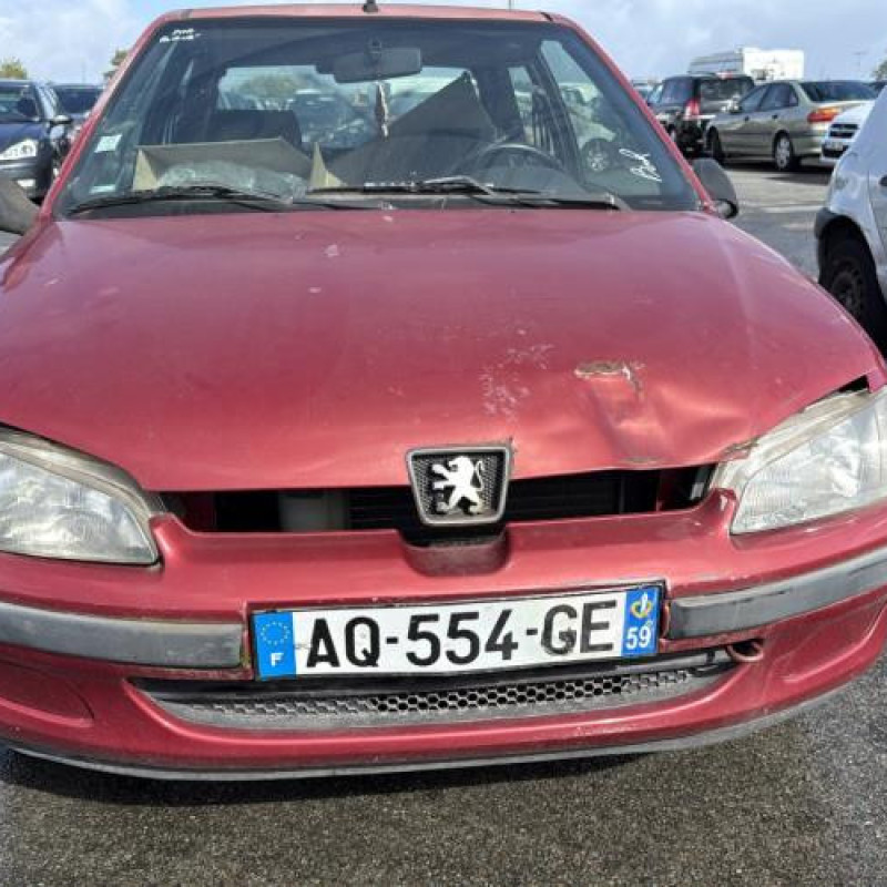 Pare choc avant PEUGEOT 106 Photo n°14