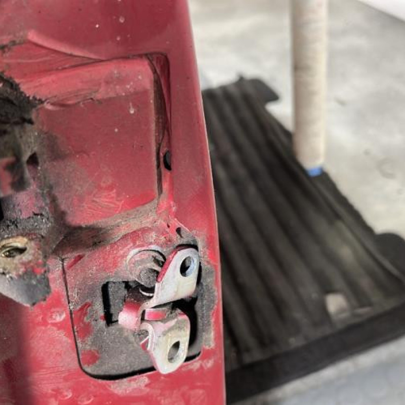 Porte avant droit PEUGEOT 106 Photo n°4