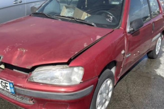 Plage arriere PEUGEOT 106