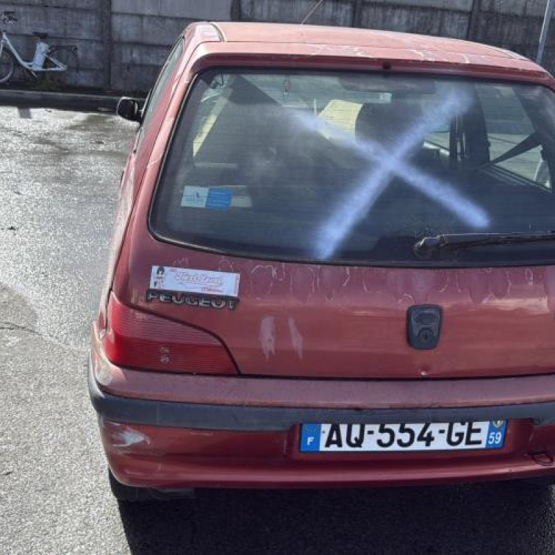 Plage arriere PEUGEOT 106 Photo n°9