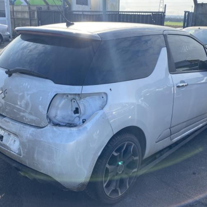 Moteur essuie glace arriere DS DS3 Photo n°7