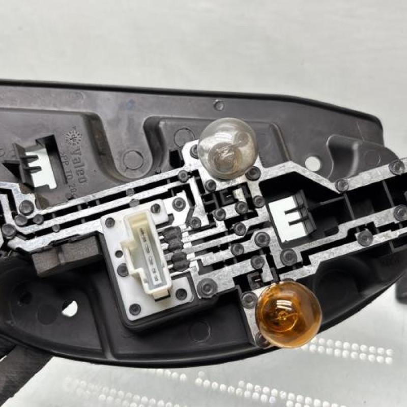 Feu arriere principal droit (feux) CITROEN C5 1 Photo n°3