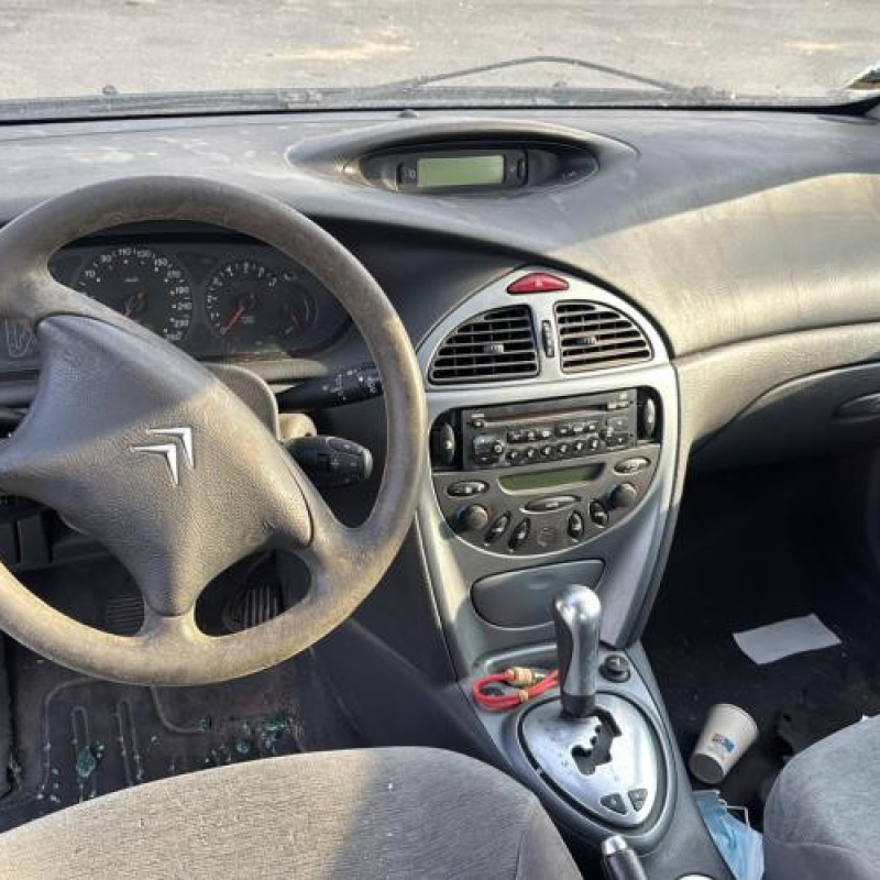 Feu arriere principal droit (feux) CITROEN C5 1 Photo n°18