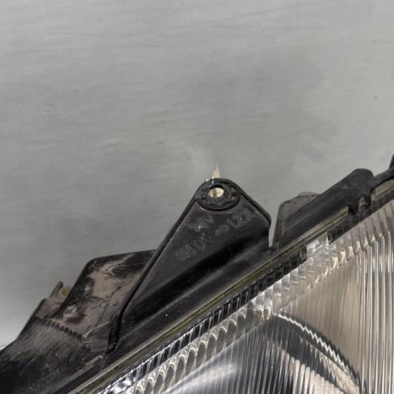 Optique avant principal gauche (feux)(phare) PEUGEOT 206 Photo n°3