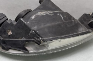 Optique avant principal gauche (feux)(phare) PEUGEOT 206