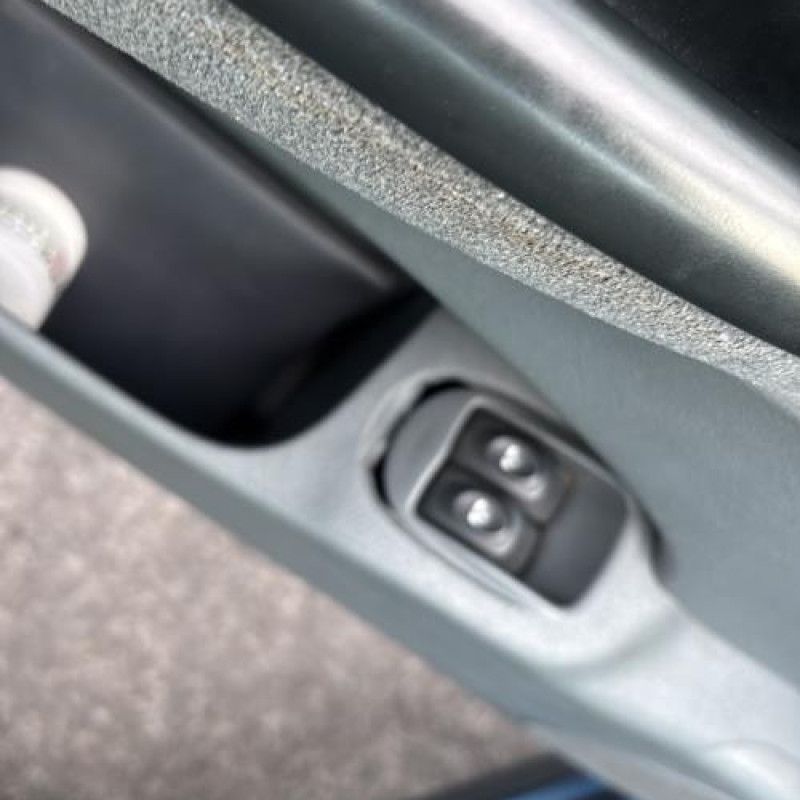 Moteur essuie glace avant RENAULT SCENIC 1 Photo n°17