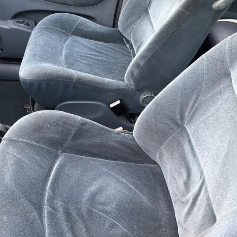 Neiman RENAULT SCENIC 1 Photo n°14