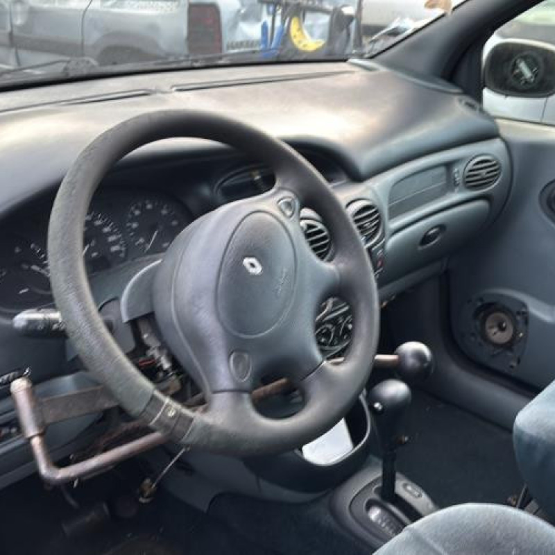 Neiman RENAULT SCENIC 1 Photo n°16