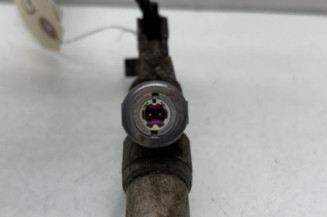 Pretensionneur de ceinture avant droit RENAULT TRAFIC 2