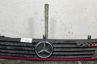 Calandre MERCEDES VITO 638 Photo n°1