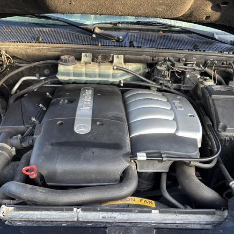 Capot MERCEDES CLASSE M 163 Photo n°16