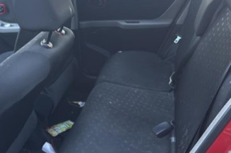 Aile avant gauche TOYOTA YARIS 2