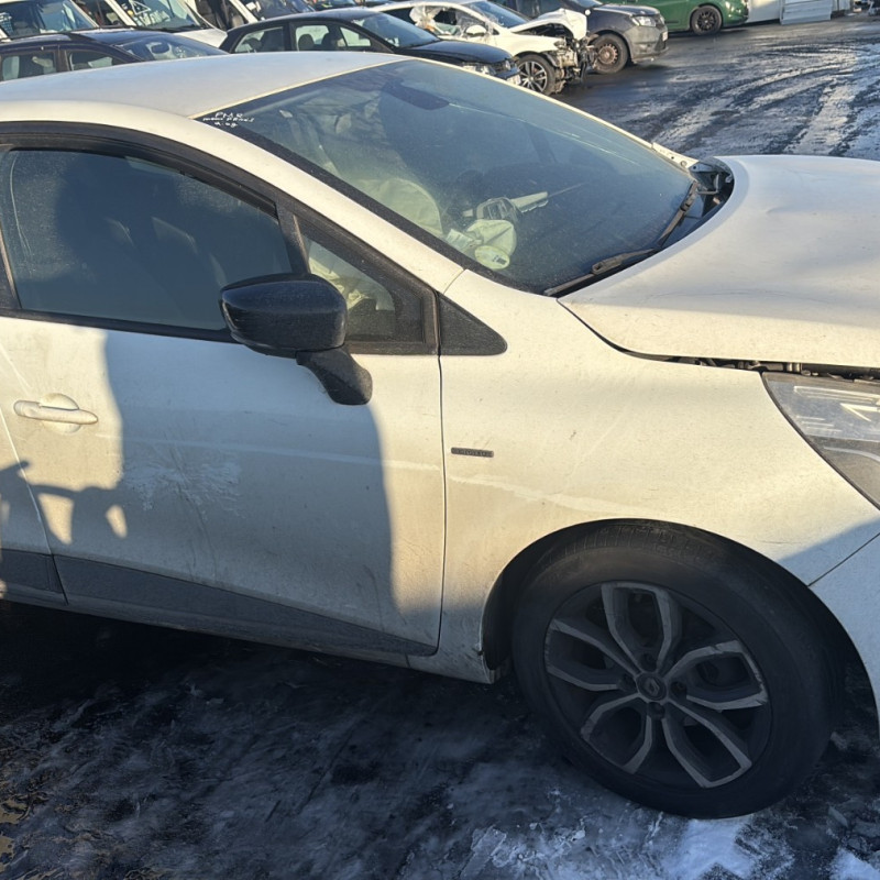 RENAULT CLIO 4 PHASE 2 1.5 DCI - 8V TURBO Photo n°4