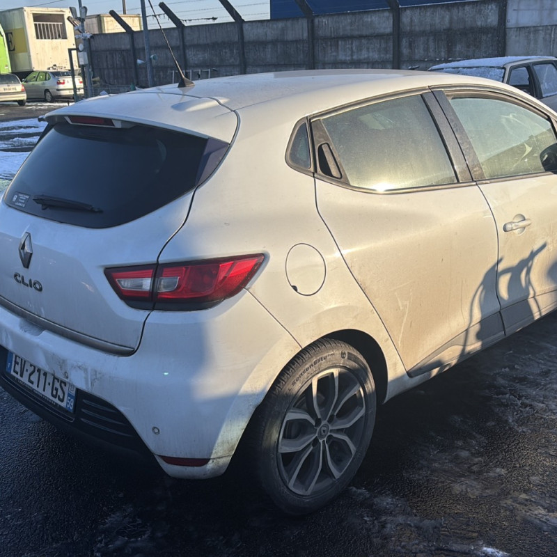 RENAULT CLIO 4 PHASE 2 1.5 DCI - 8V TURBO Photo n°5