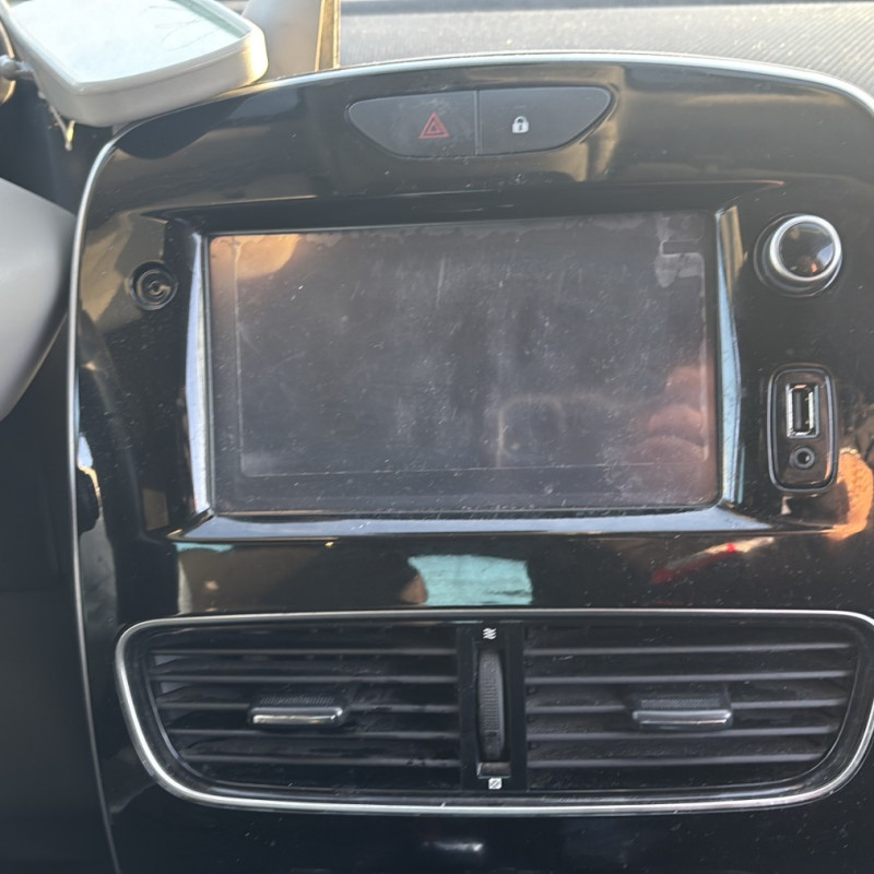 RENAULT CLIO 4 PHASE 2 1.5 DCI - 8V TURBO Photo n°13