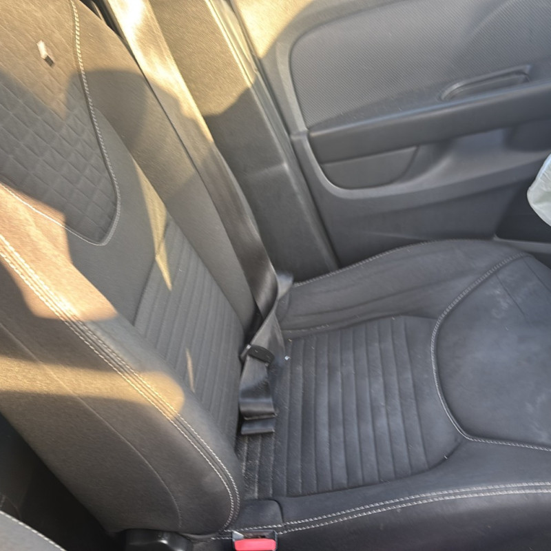 RENAULT CLIO 4 PHASE 2 1.5 DCI - 8V TURBO Photo n°17